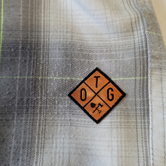 Off The Grid Shirt Men’s Large Plaid Gray White Pockets Outdoor Hiking Camping - Picture 7 of 10